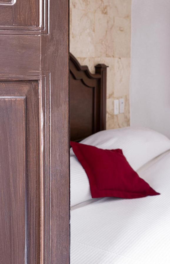 La Aurora Hotel Colonial Valladolid  Dış mekan fotoğraf