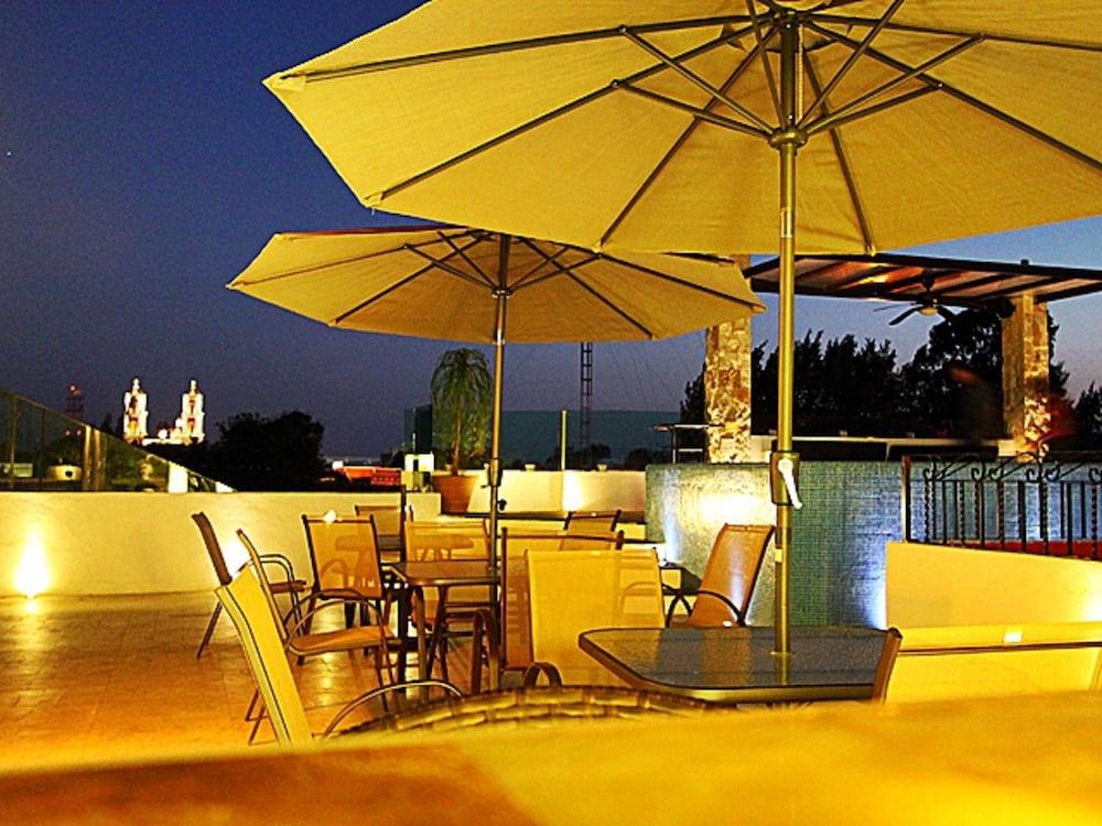 La Aurora Hotel Colonial Valladolid  Dış mekan fotoğraf