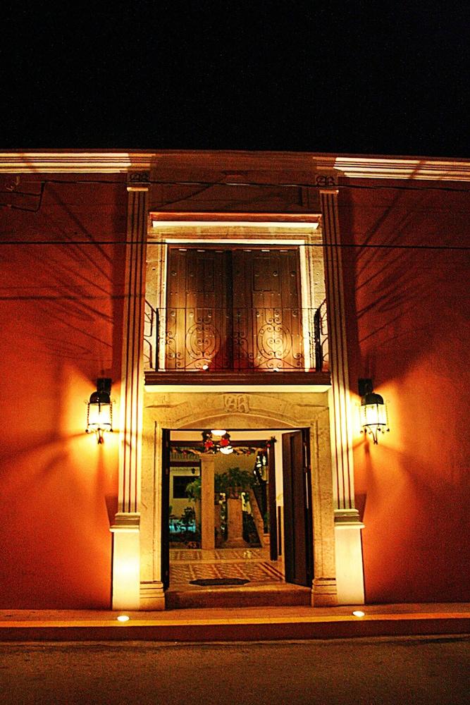 La Aurora Hotel Colonial Valladolid  Dış mekan fotoğraf