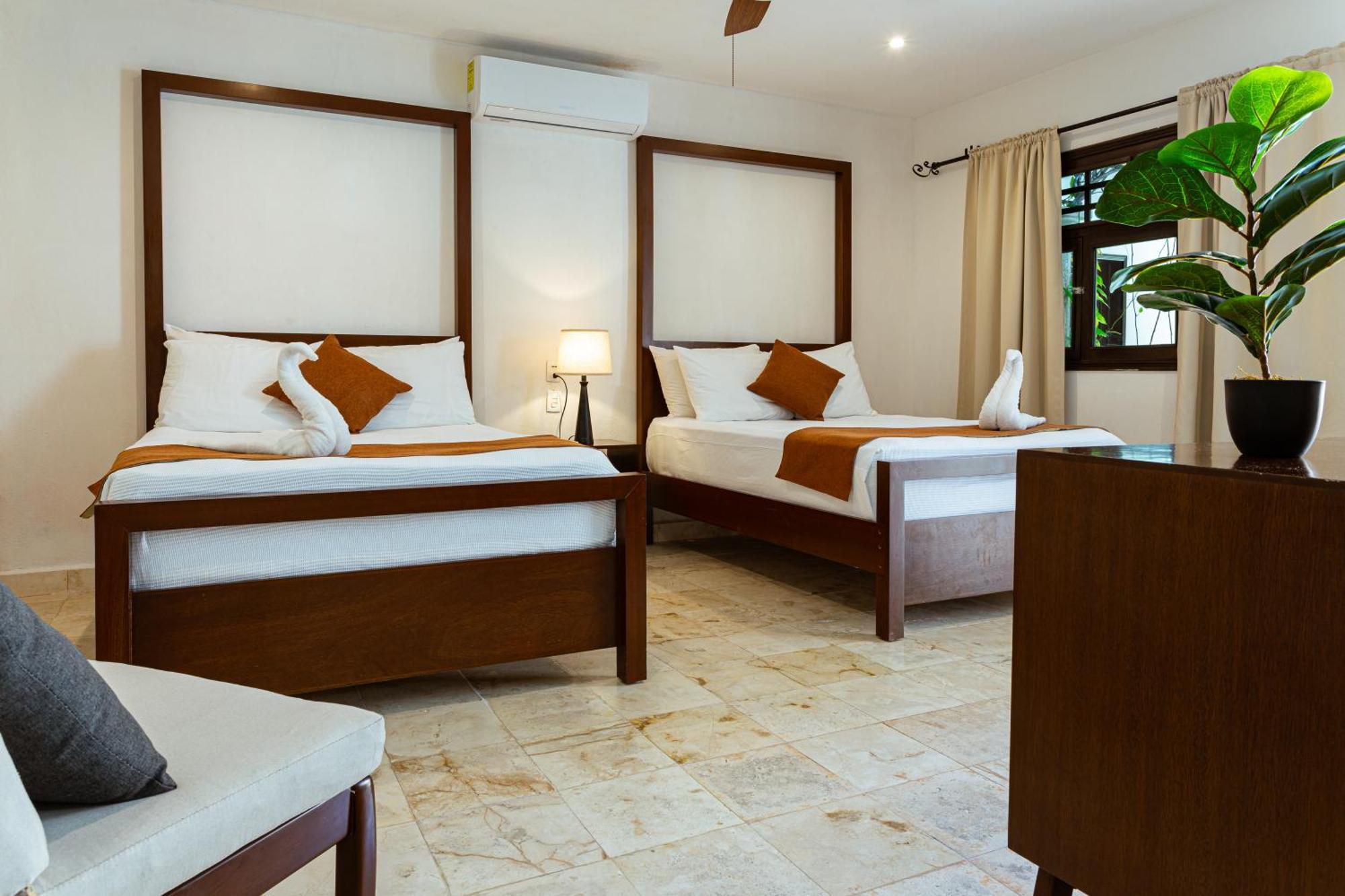 La Aurora Hotel Colonial Valladolid  Dış mekan fotoğraf