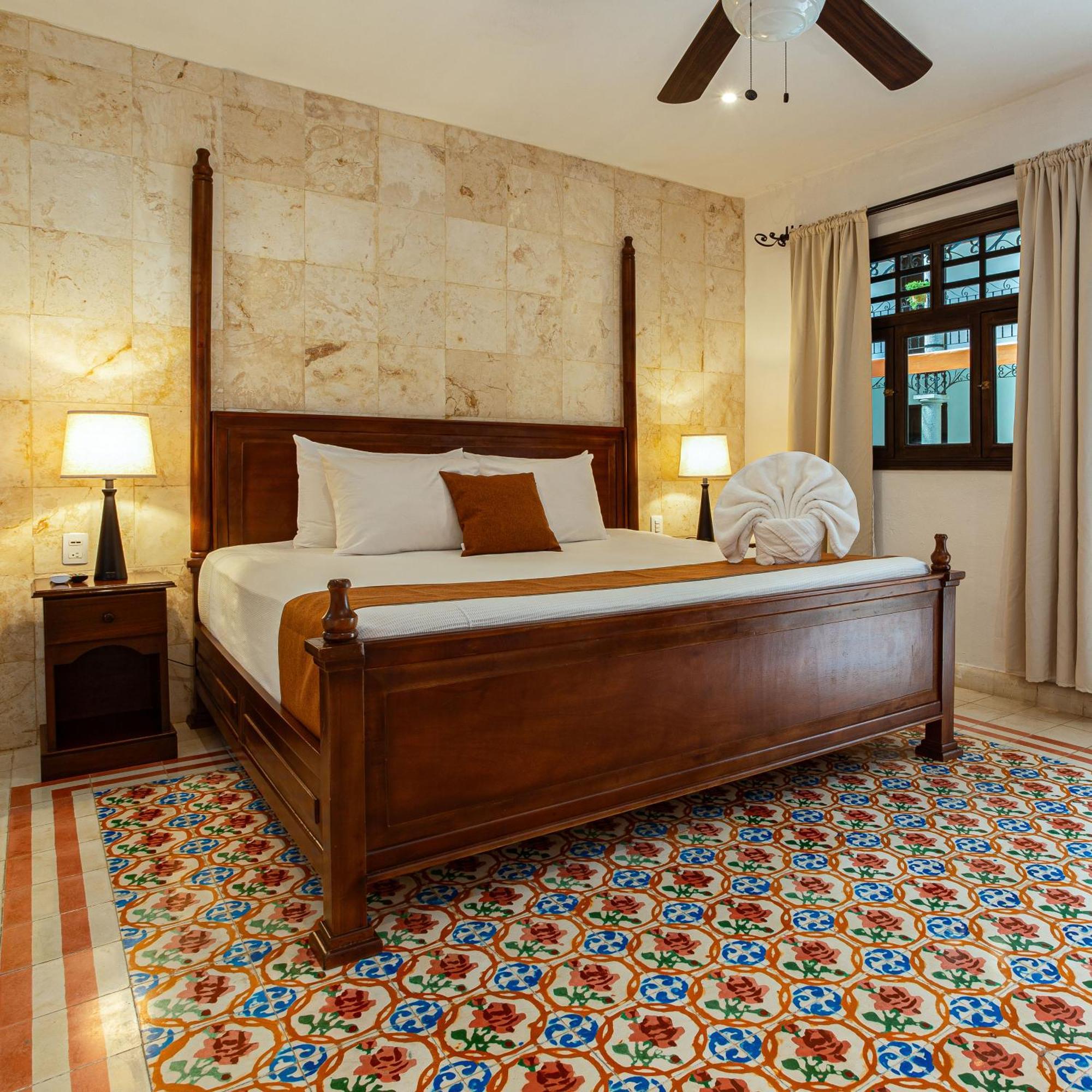 La Aurora Hotel Colonial Valladolid  Dış mekan fotoğraf